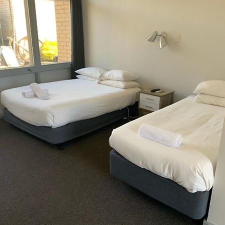 Hopetoun Community Hotel Motel Buitenkant foto