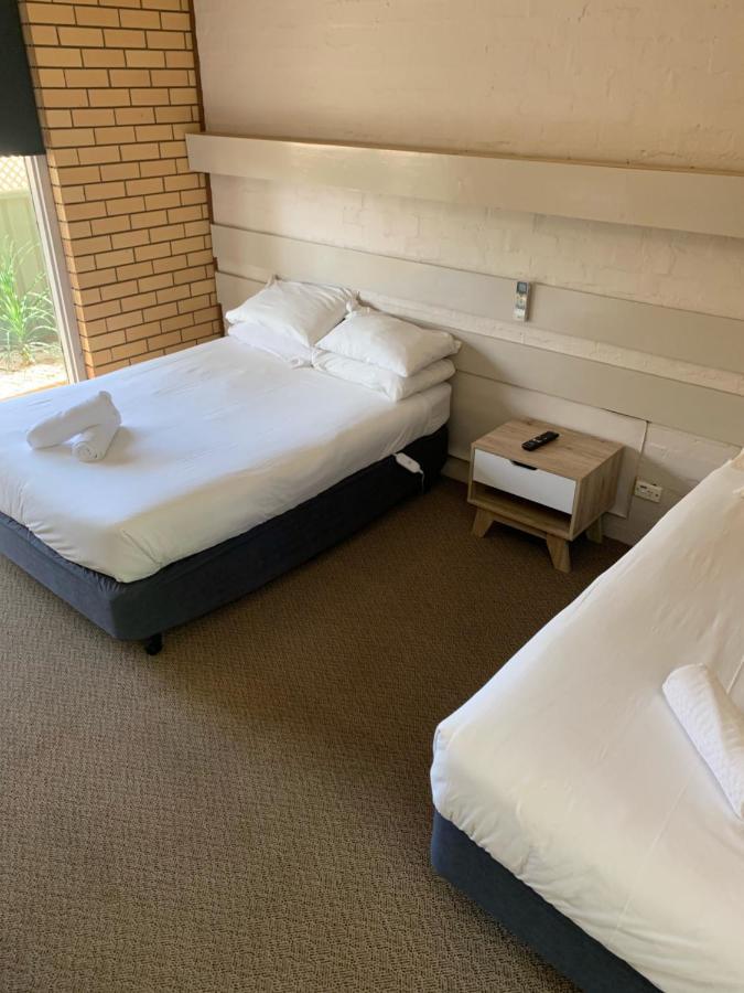 Hopetoun Community Hotel Motel Buitenkant foto